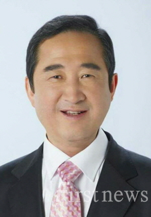 김현욱 기자