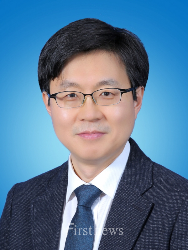 윤경철 전남대학교 교수