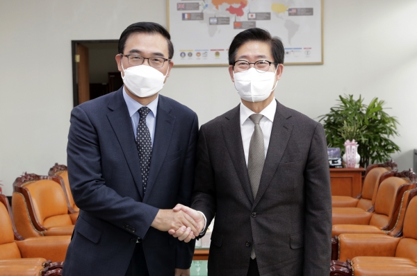 조창상 국방예산심의관, 양승조 충남도지사