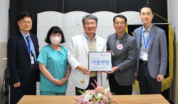 사진 :