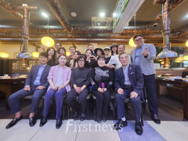 제38회 성남문화예술제 "시민영화제 영화음악 OST 콘서트" 뒤풀이후 단체사진