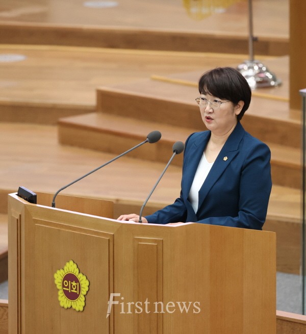 고은정 의원, K-컬처밸리 계약해제에 대해 김동연 지사에 직접 질문