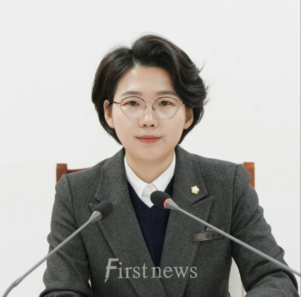김보미 청년상임대표(전 강진군의회의장)