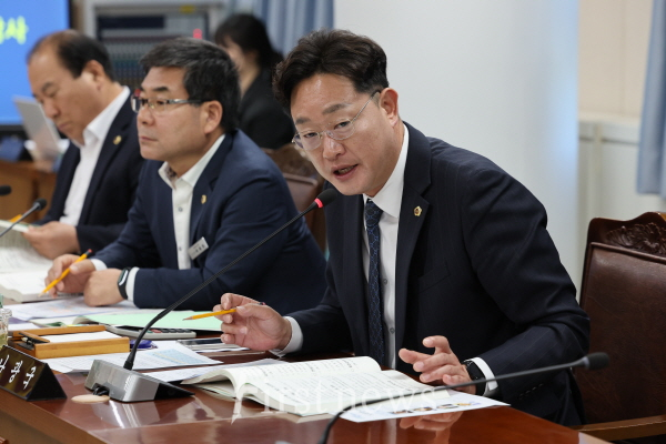 나광국 전남도의회 의원 질의 사진