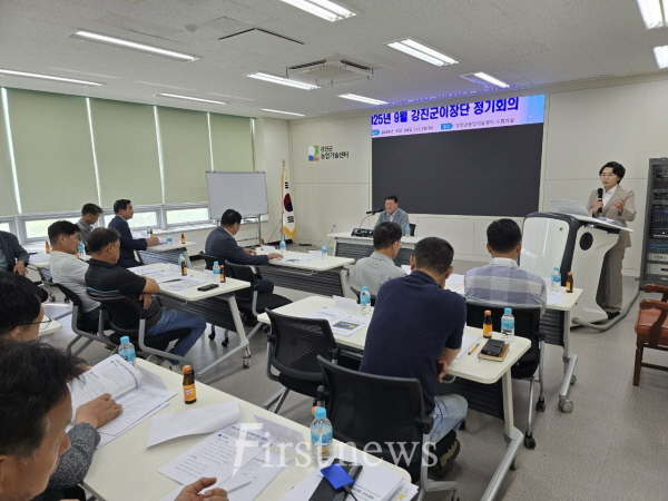 김보미 강진군의회 의원  지역 이장단과 간담회