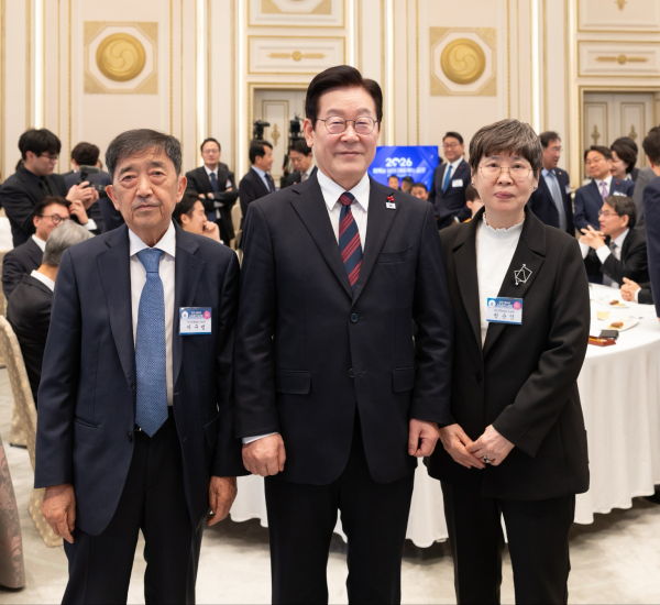 ‘2만 시간의 기적’ 일군 권순인•이구범 부부, 대통령표창 수상<br>