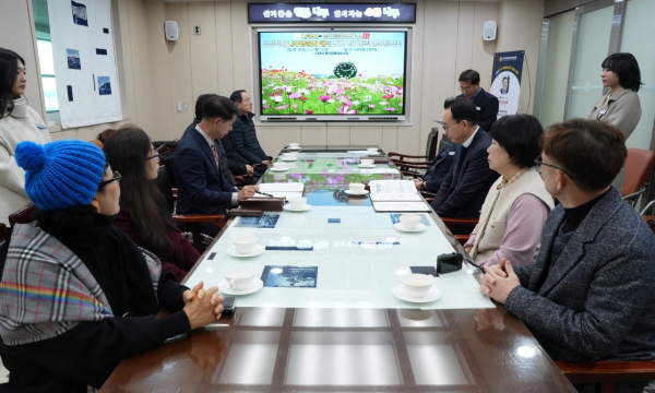 사진 :